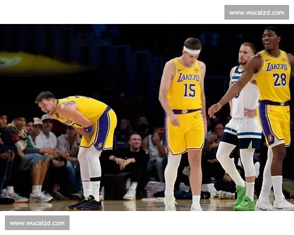 湖人噩耗三连！东契奇伤缺一周 仅 9 人可战